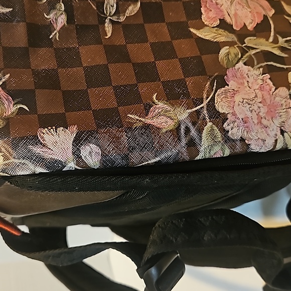 PREOWNED SPRAYGROUND BACKPACK - Picture 15 of 17